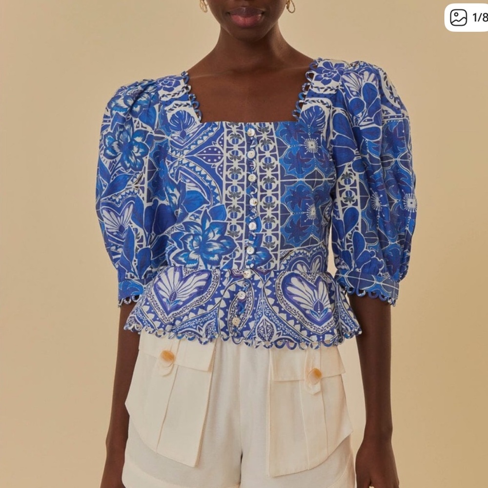 FARM Rio Blue and White Square-Neck Puff-Sleeve Floral Blouse